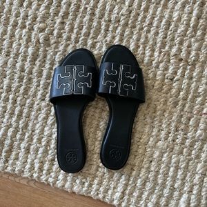 Ines Slide Sandal: Tory Burch